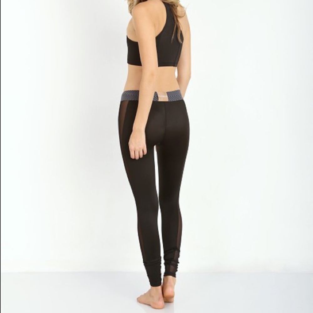 Olympia Titan Legging BNWT